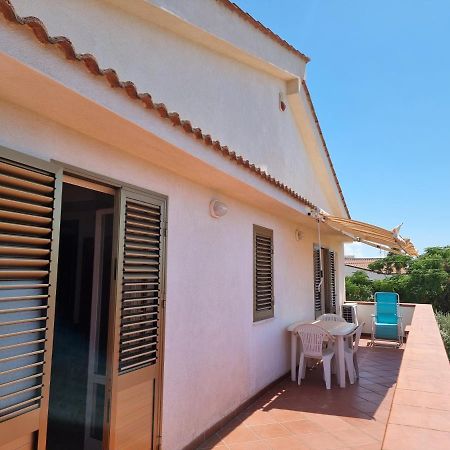 Villa Flora - With Sea View, 2 Minutes Walk To Beach Траппето Екстер'єр фото