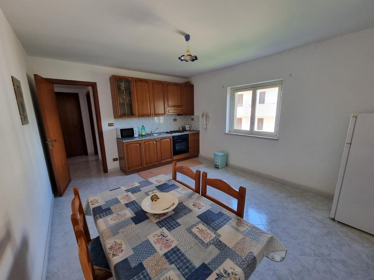 Villa Flora - With Sea View, 2 Minutes Walk To Beach Траппето Екстер'єр фото
